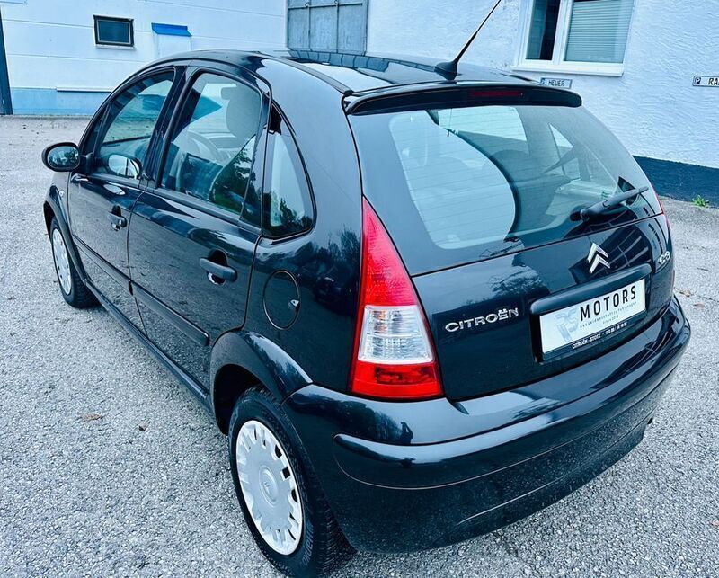 Gebraucht Citroën C3 60 PS (44 kW) 2009 Schwarz Kleinwagen