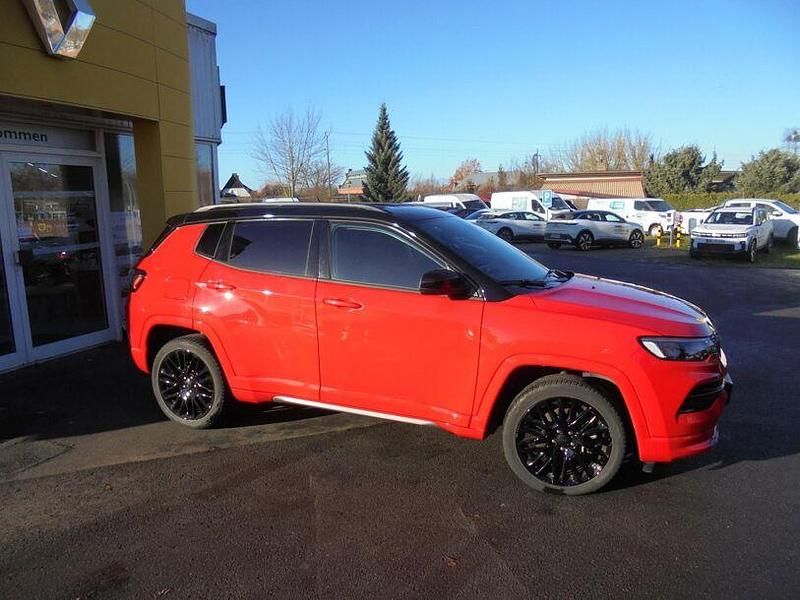 Gebraucht Jeep Compass 180 PS (132 kW) 2022 Zweifarblackierung colorado r SUV