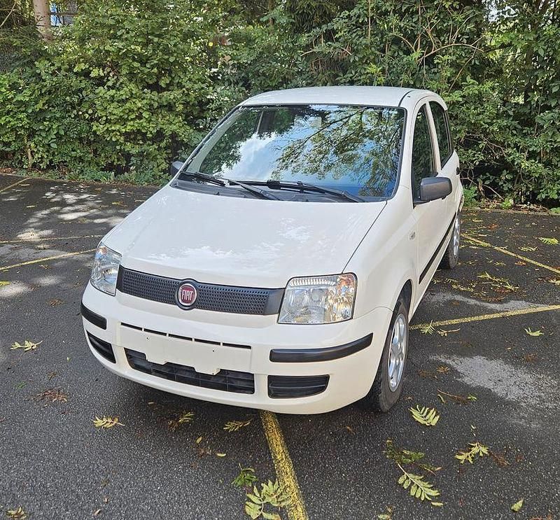 Weiß Gebraucht 2009 Fiat Panda Kleinwagen | 2.900 € (Etwas zu teuer) - Bild 1/4