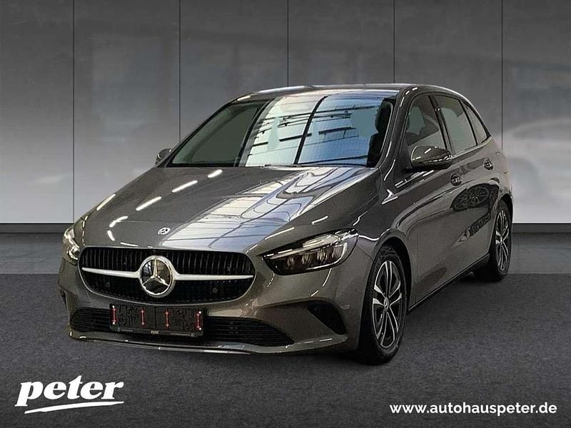 Grau Gebraucht 2025 Mercedes B220 Van / Kleinbus | 40.410 € (Fairer Preis) - Bild 1/3