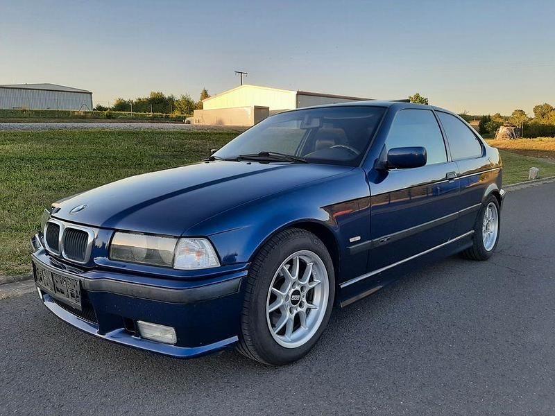 Blau Gebraucht 1998 BMW 323 Compact M Sport Kleinwagen | 2.350 € (Superpreis) - Bild 1/4