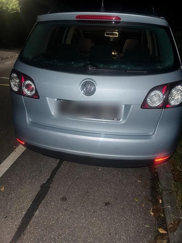 Gebraucht 2008 VW Golf V Kleinwagen | 500 € - Bild 1/4