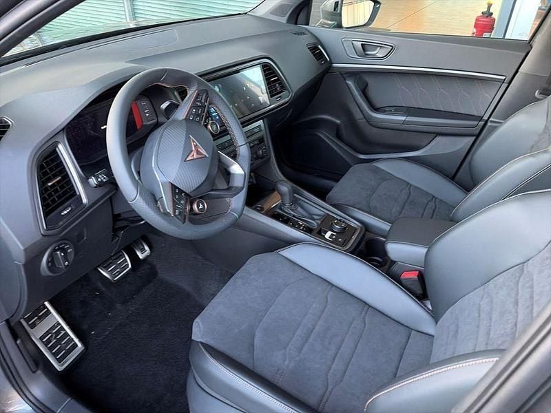Neu Cupra Ateca 190 PS (139 kW) 2025 Grau SUV