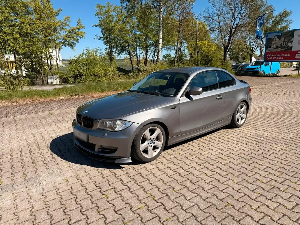 Gebraucht BMW 120 Coupé 177 PS (130 kW) 2010 Grau Coupé