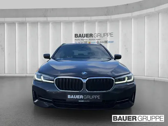 Używany BMW 530e 292 KM (214 kW) 2021 Szary Kombi