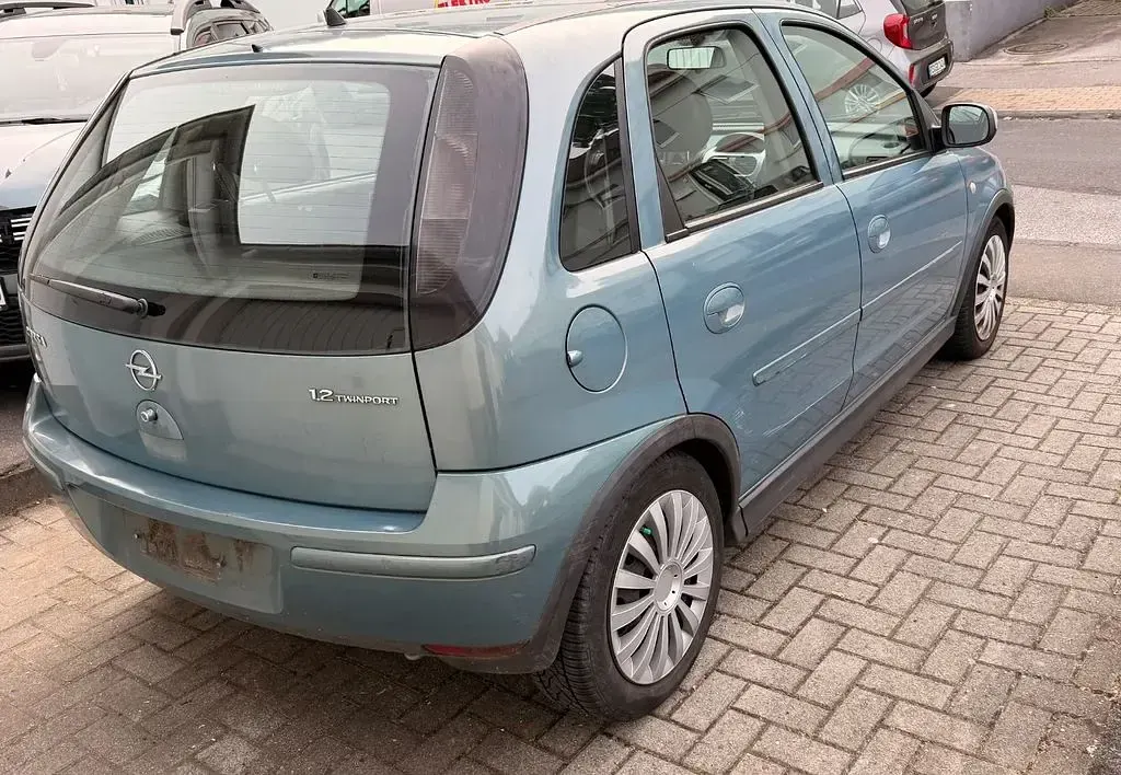 Gebraucht Opel Corsa 80 PS (58 kW) 2006 Grün Kleinwagen
