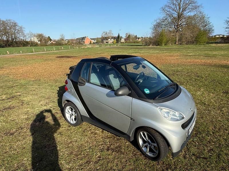 Gebraucht Smart ForTwo Cabrio 71 PS (52 kW) 2011 Silber Cabrio