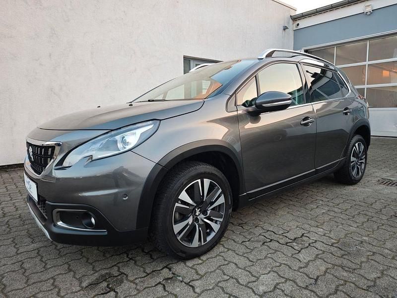 Grau Gebraucht 2019 Peugeot 2008 Allure SUV | 14.990 € (Guter Preis) - Bild 1/4