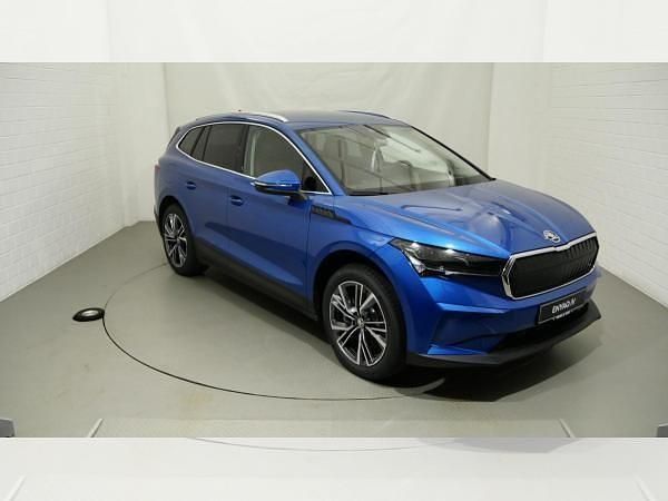 Blau (raceblau metallic) Neu 2025 Skoda Enyaq iV SUV | 49.490 € (Superpreis) - Bild 1/4