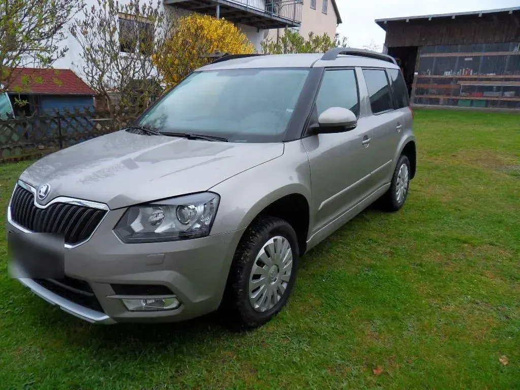 Gebraucht Skoda Yeti Elegance 140 PS (102 kW) 2014 Braun SUV