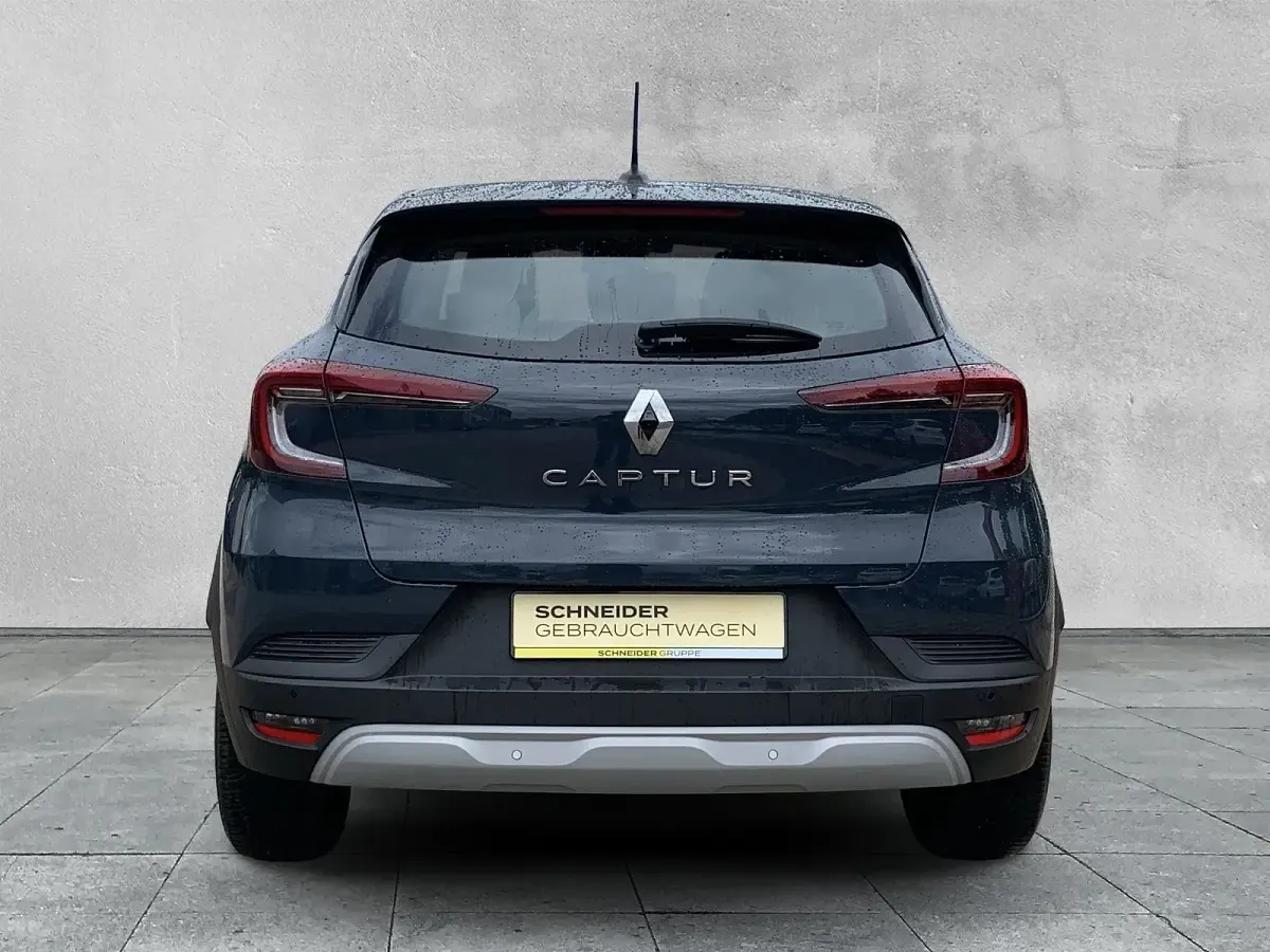Gebraucht Renault Captur Business 91 PS (66 kW) 2022 Blau SUV