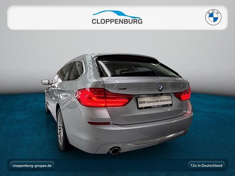 Gebraucht BMW 530 Luxury Line 252 PS (185 kW) 2019 Silber Kombi