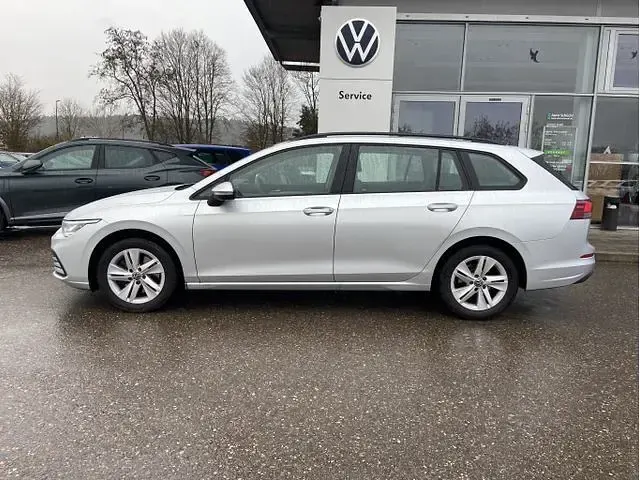 Gebraucht VW Golf VII Life 116 PS (85 kW) 2021 Kleinwagen