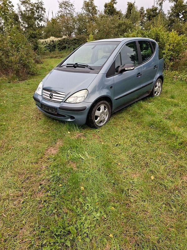 Gebraucht Mercedes A140 Classic 82 PS (60 kW) 2002 Blau Kleinwagen