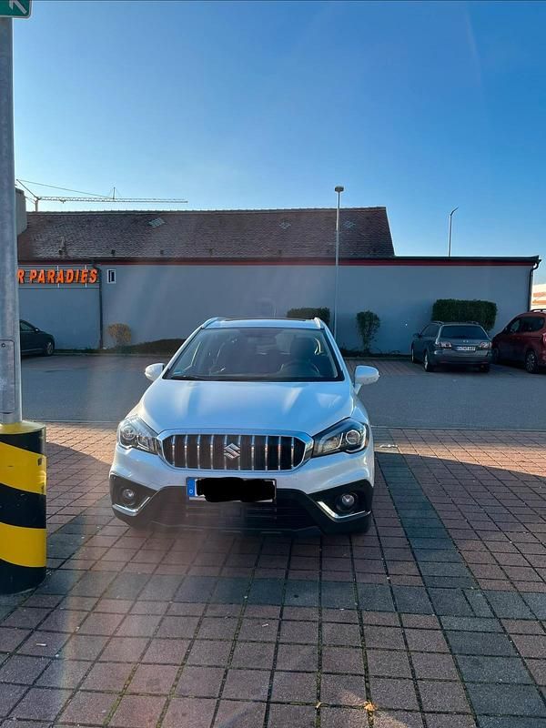 Usado Suzuki SX4 2018 Branco SUV