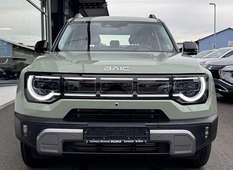 Neu Baic BJ30 280 PS (205 kW) 2026 Grün SUV