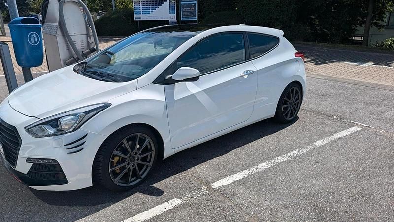 Gebraucht Hyundai i30 Turbo 2016 Weiß Limousine