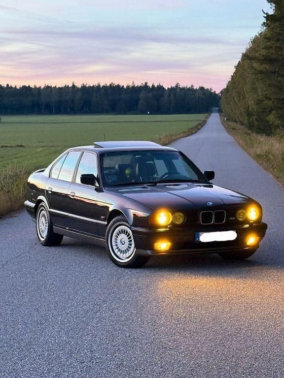 Gebraucht BMW M5 Performance 315 PS (231 kW) 1990 Blau Limousine