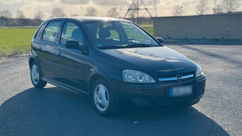 Gebraucht Opel Corsa 54 PS (39 kW) 2004 Schwarz Kleinwagen