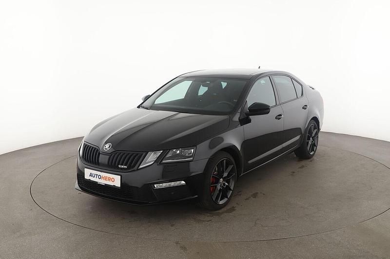 Schwarz Gebraucht 2019 Skoda Octavia RS Limousine | 22.840 € (Fairer Preis) - Bild 1/3