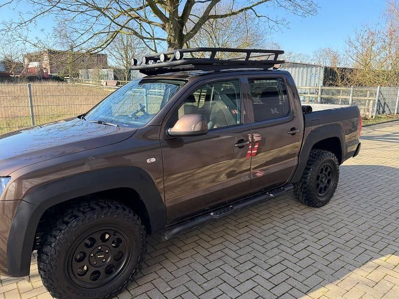 Gebraucht VW Amarok 122 PS (89 kW) 2011 Braun Pickup