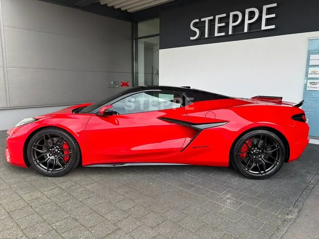 Neu Corvette Z06 646 PS (475 kW) 2025 Rot Cabrio