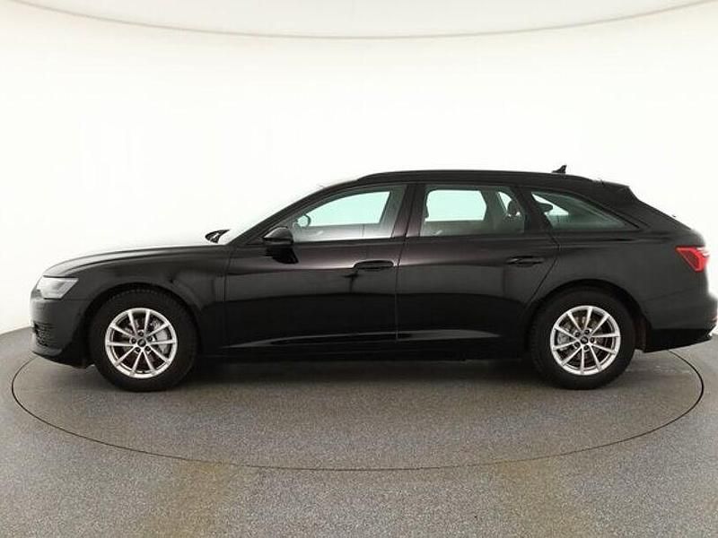 Gebraucht Audi A6 Comfort 163 PS (119 kW) 2022 Schwarz Kombi