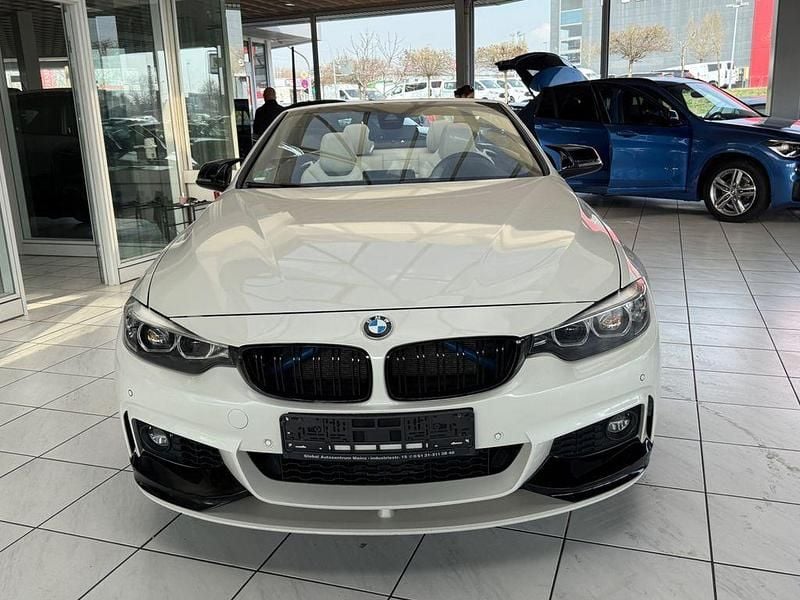 Gebraucht BMW 440 Performance 326 PS (239 kW) 2018 Weiß Cabrio
