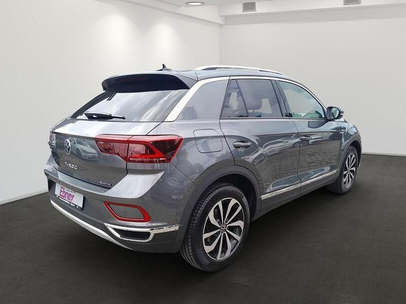 Gebraucht VW T-Roc Style 150 PS (110 kW) 2022 Indiumgrau metallic SUV