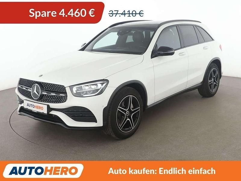 Polarweiss Gebraucht 2019 Mercedes GLC300 AMG line SUV | 32.950 € (Guter Preis) - Bild 1/3