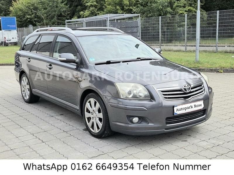 Grau Gebraucht 2008 Toyota Avensis Travel Kombi | 1.700 € (Fairer Preis) - Bild 1/4