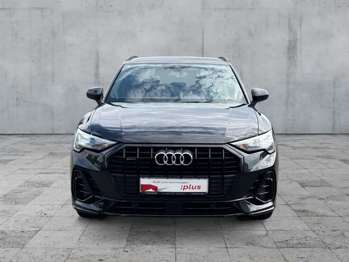 Gebraucht Audi Q3 S-Line 150 PS (110 kW) 2022 Schwarz SUV