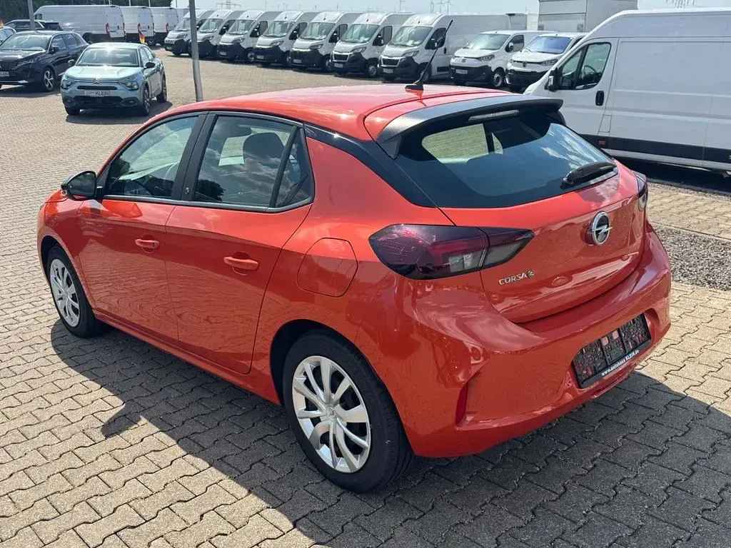 Gebraucht Opel Corsa-e Edition 100 kW (136 PS) 2022 Orange Kleinwagen