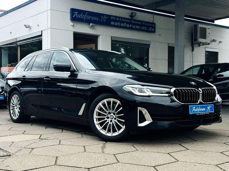 Schwarz Gebraucht 2020 BMW 530 Luxury Line Limousine | 23.490 € (Fairer Preis) - Bild 1/4