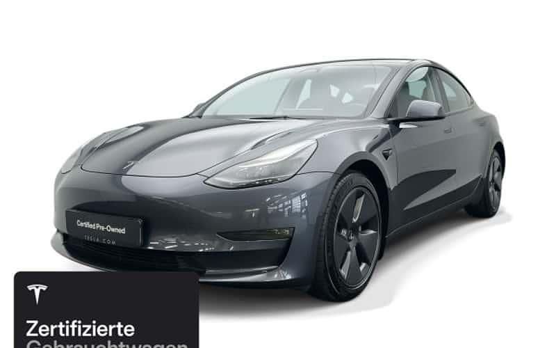 Silber Gebraucht 2021 Tesla Model 3 Long Range RWD Limousine | 29.700 € (Etwas zu teuer) - Bild 1/4