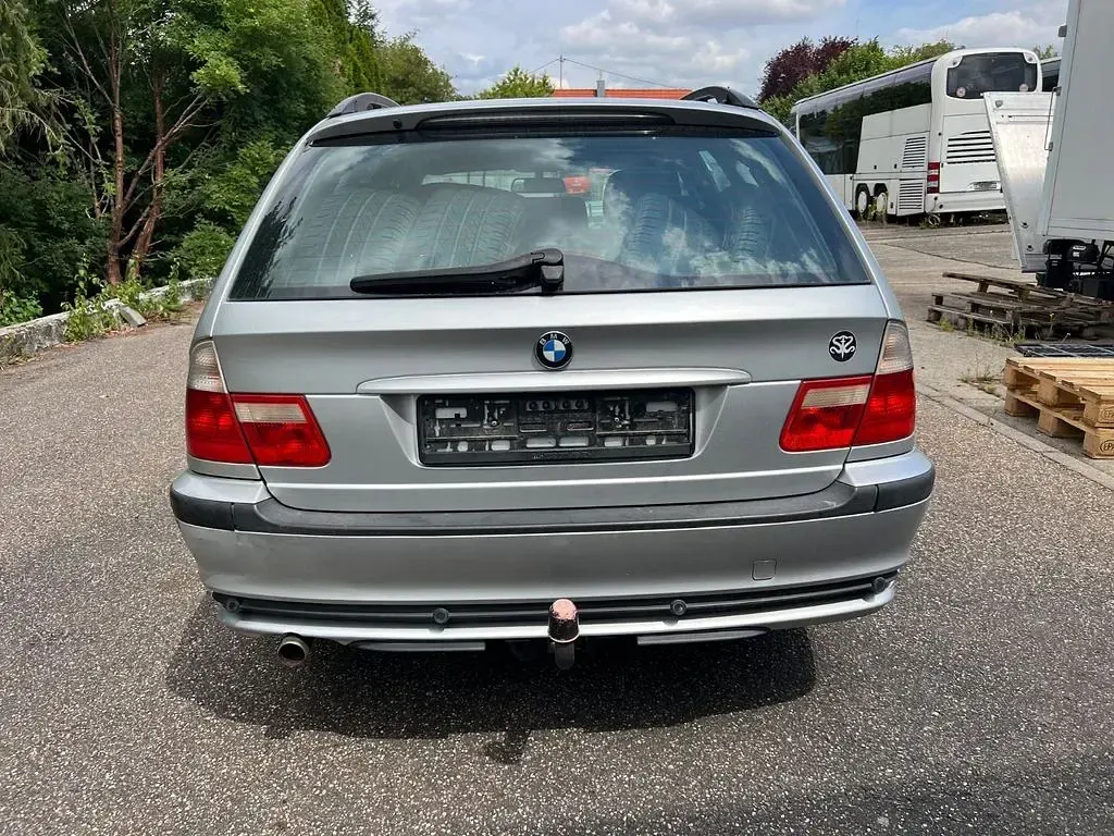 Gebraucht BMW 316 116 PS (85 kW) 2004 Grau Kombi