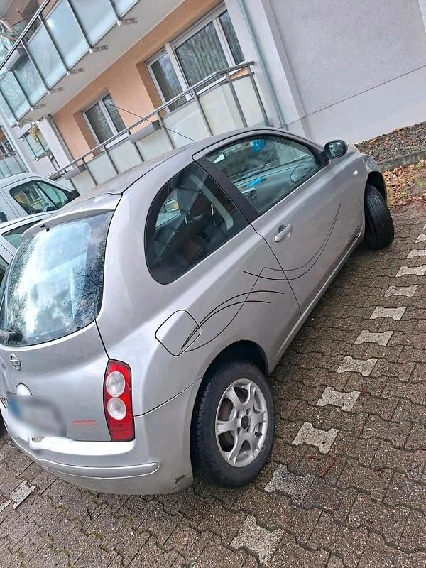 Gebraucht Nissan Micra 65 PS (47 kW) 2008 Silber Kleinwagen
