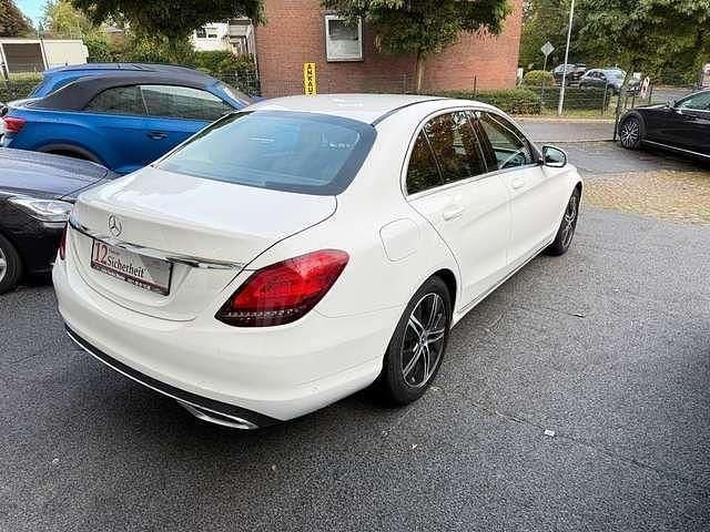 Second-hand Mercedes C180 Avantgarde 156 CP (114 kW) 2020 Alb Berlinǎ