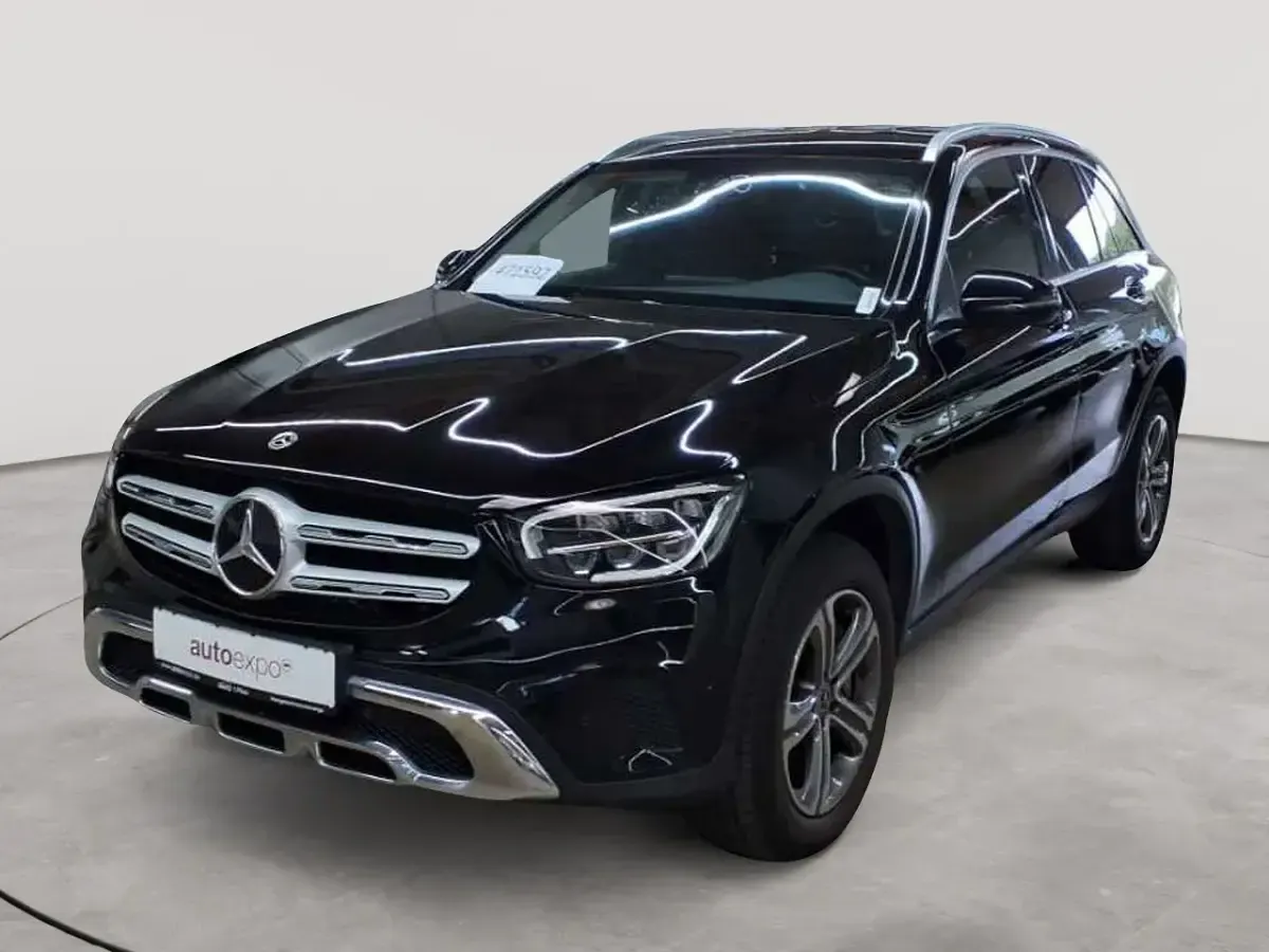 Gebraucht Mercedes GLC300de 194 PS (142 kW) 2022 Schwarz SUV