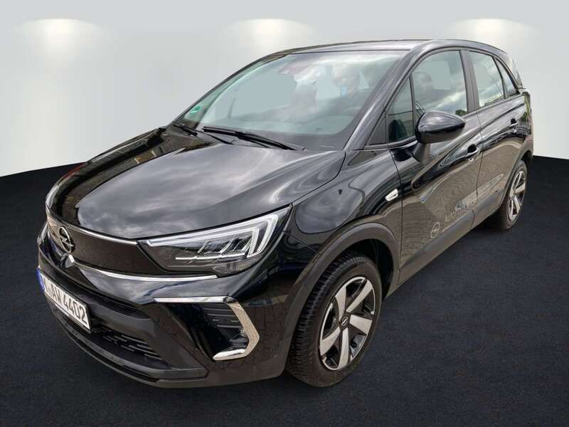 Lackierung schwarz perla nera/metallic klarlack Gebraucht 2023 Opel Crossland Enjoy SUV | 15.990 € (Superpreis) - Bild 1/4