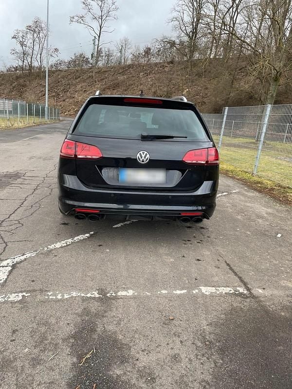 Gebraucht VW Golf VII R 300 PS (220 kW) 2016 Schwarz Kombi