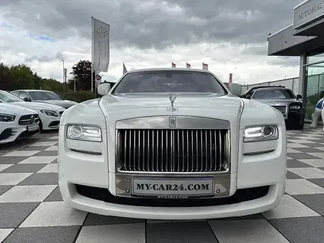 Gebraucht Rolls Royce Ghost 571 PS (419 kW) 2011 Weiß Limousine