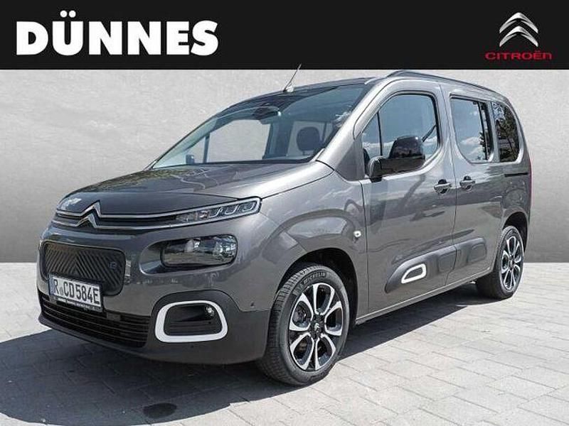 Grau Gebraucht 2023 Citroën e-Berlingo Shine Van / Kleinbus | 31.985 € (Teuer) - Bild 1/4