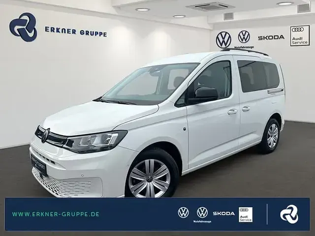 Gebraucht VW Caddy Basis 122 PS (89 kW) 2022 Van / Kleinbus