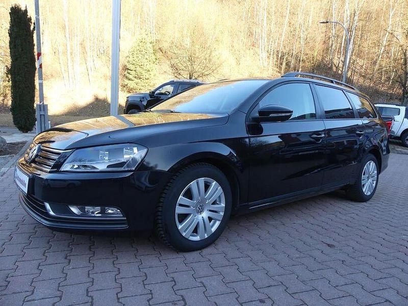 Gebraucht VW Passat 105 PS (77 kW) 2014 Schwarz Kombi
