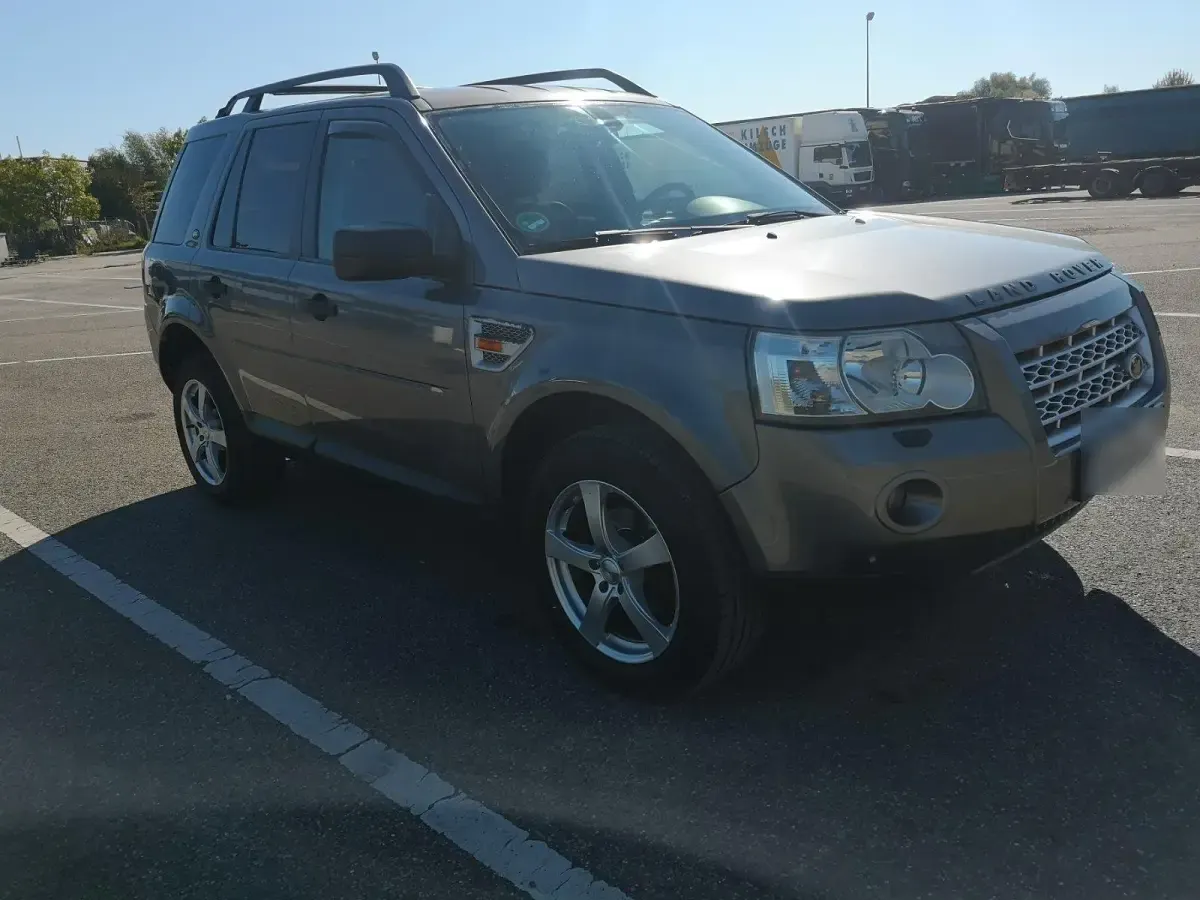 Gebraucht Land Rover Freelander 2 SE 158 PS (116 kW) 2007 Grau SUV