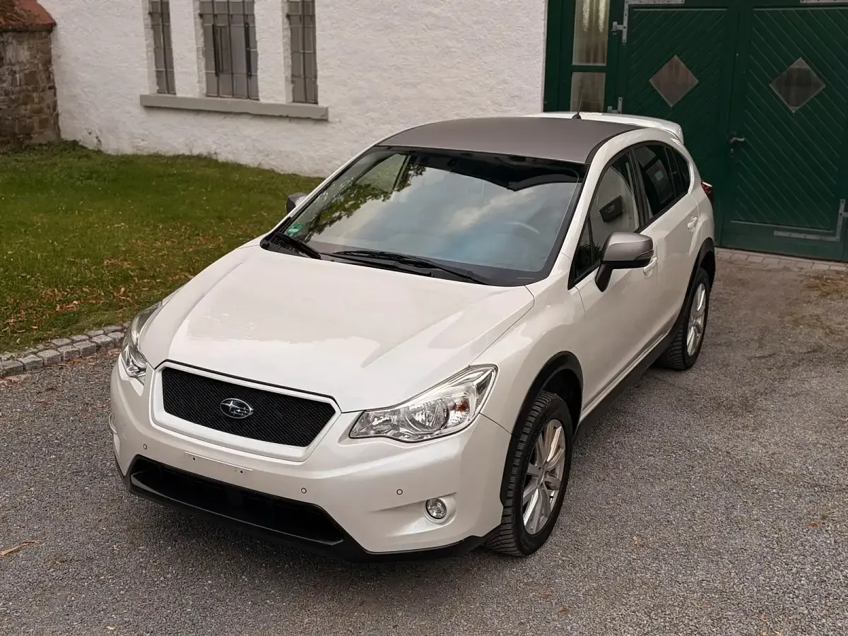 Gebraucht Subaru XV 147 PS (108 kW) 2015 Weiß SUV