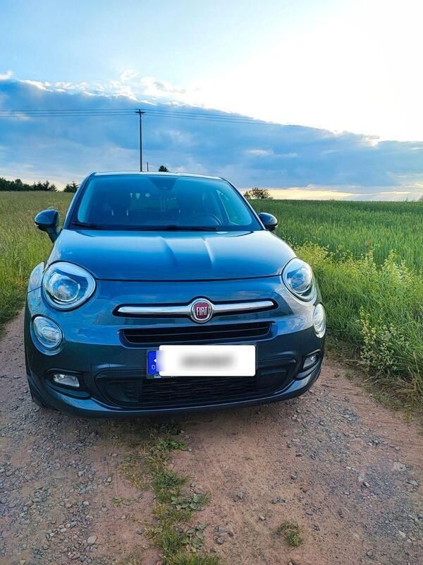 Grau Gebraucht 2016 Fiat 500X Lounge SUV | 13.200 € (Fairer Preis) - Bild 1/4