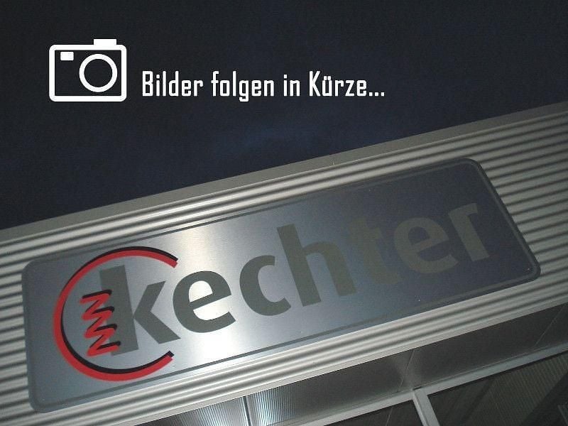 Gebraucht Peugeot e-2008 Active 100 kW (136 PS) 2021 Schwarz SUV