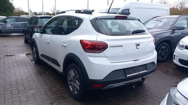 Gebraucht Dacia Sandero Stepway 101 PS (74 kW) 2021 Weiss Kleinwagen